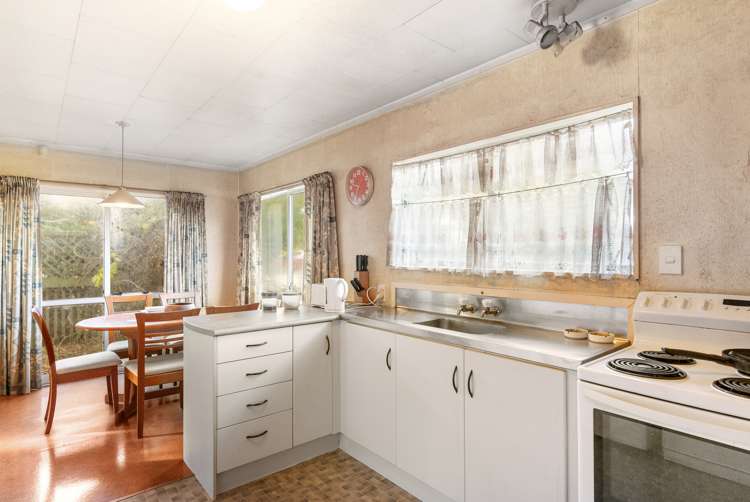 25 Trevor Hosken Drive Wiri_5