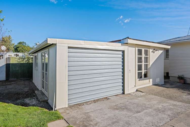 3 Glenroy Crescent Springlands_19