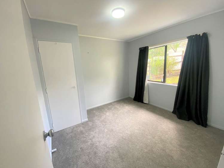 75A Rosier Road Glen Eden_3