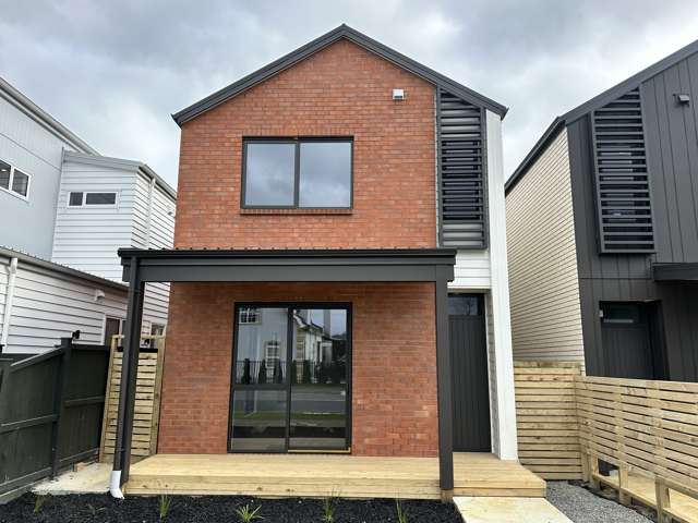 14 Yellow Pear Lane Karaka_2