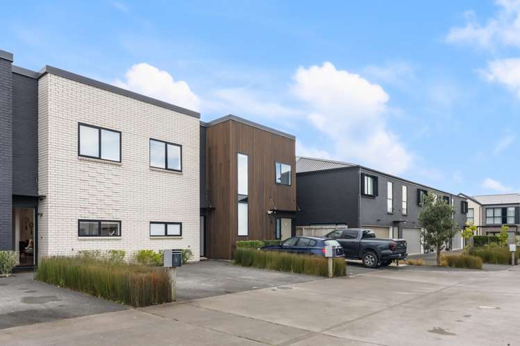 18 Kikorangi Lane Mount Wellington_15