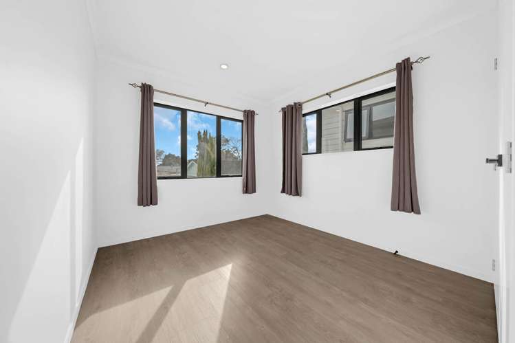 2/63 Maich Road Manurewa_16