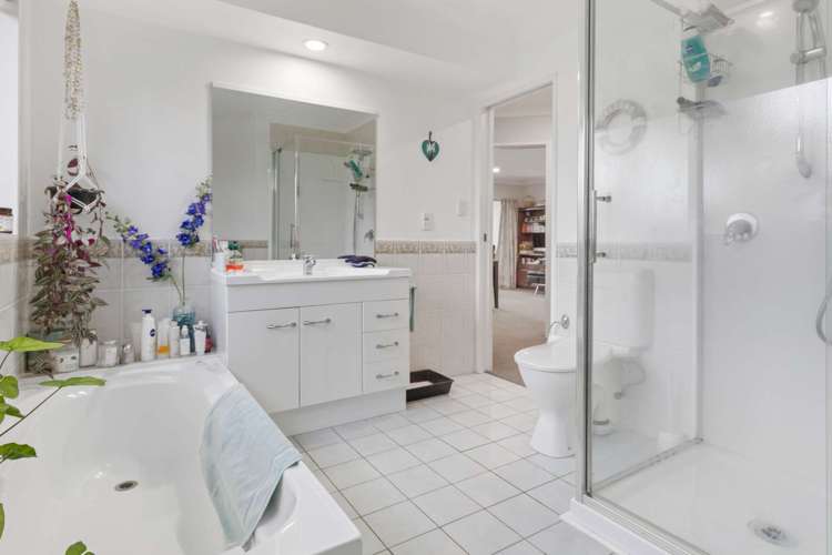 53/111 Santa Monica Drive Papamoa_5