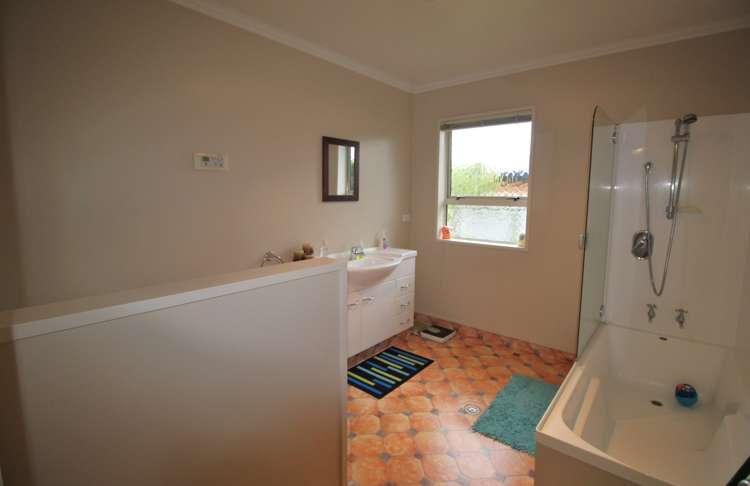 3 Melland Place Te Anau_16