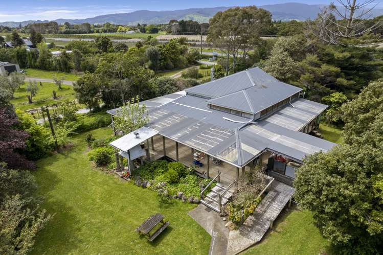 1081 State Highway 1 Te Horo_1