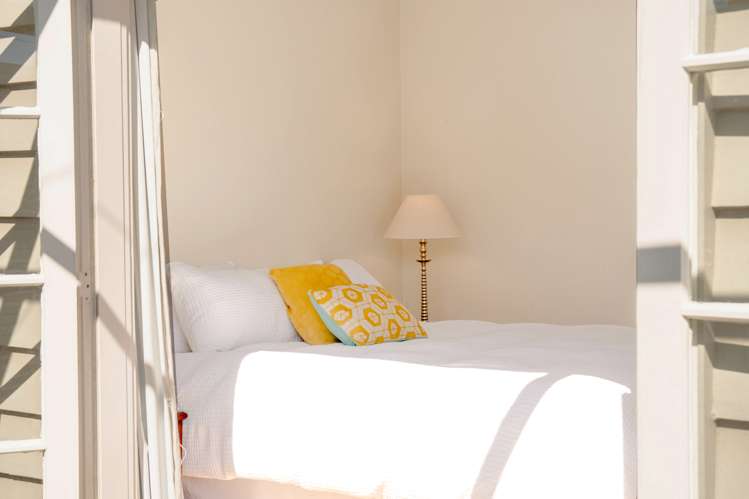 7 Blake Street Surfdale_12