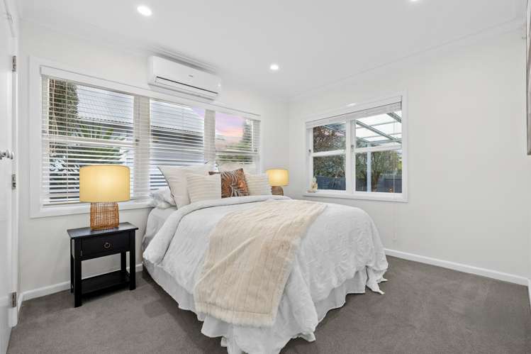 39 Aranui Road Mount Wellington_16