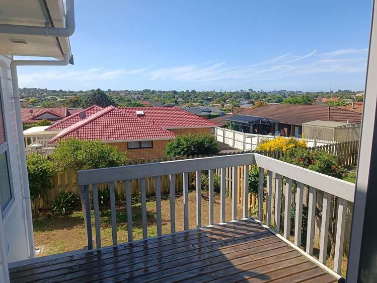 2/15 Summermist Drive Northpark_6