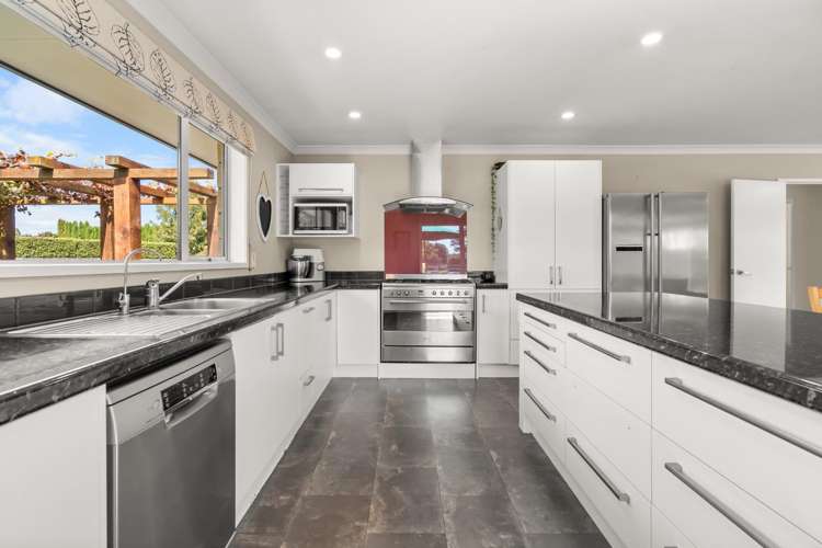 19 Camdon Place 2756_13