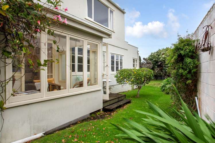 2 Glentui Road Mount Albert_15