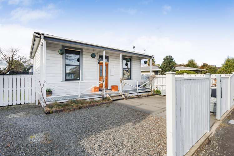 9 Kingswood Street Takaro_1