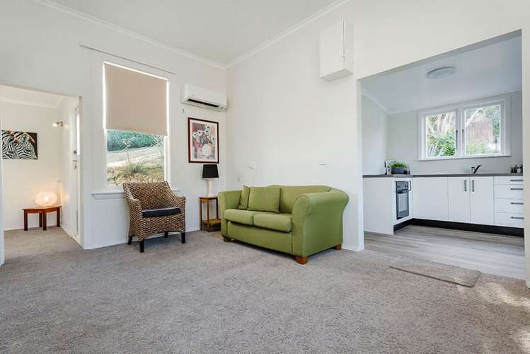 1 Luss Road Company Bay_2