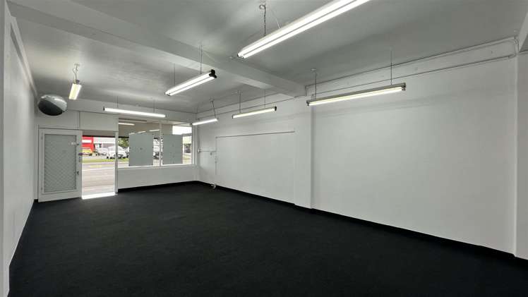 Shop 2/1036 Heretaunga Street West Saint Leonards_4