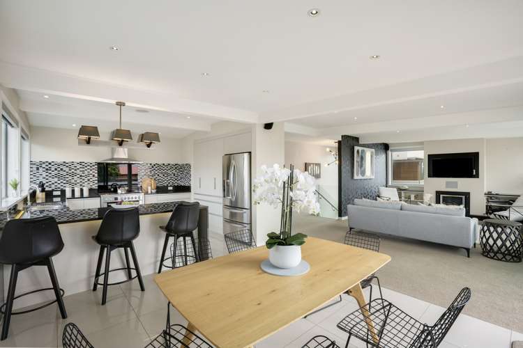 2 Buick Street Petone_8