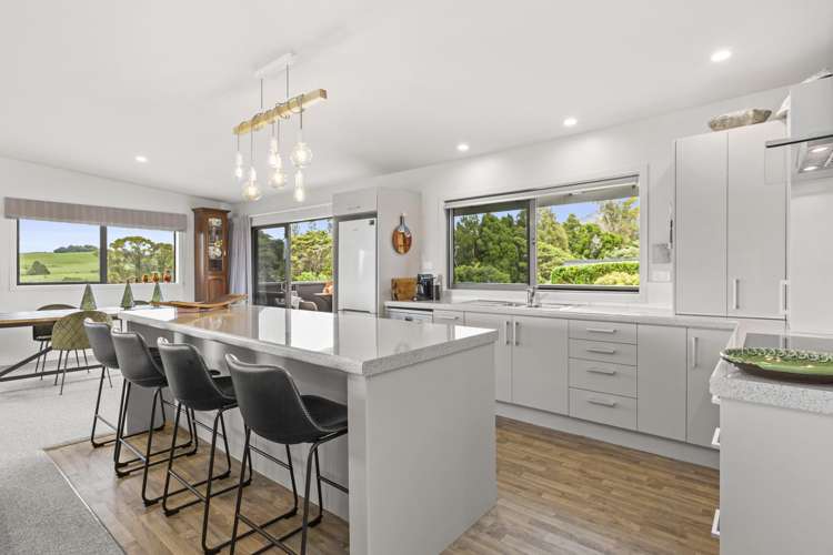 31 Upper Wainui Road Raglan_5