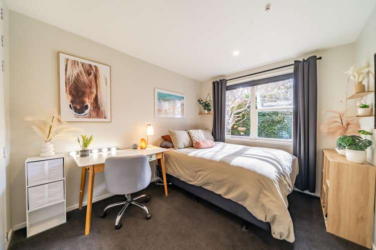 25 Pinny Avenue Epuni_12