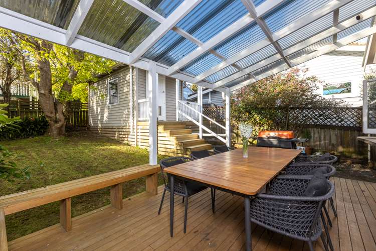 33 Owairaka Avenue Mount Albert_28