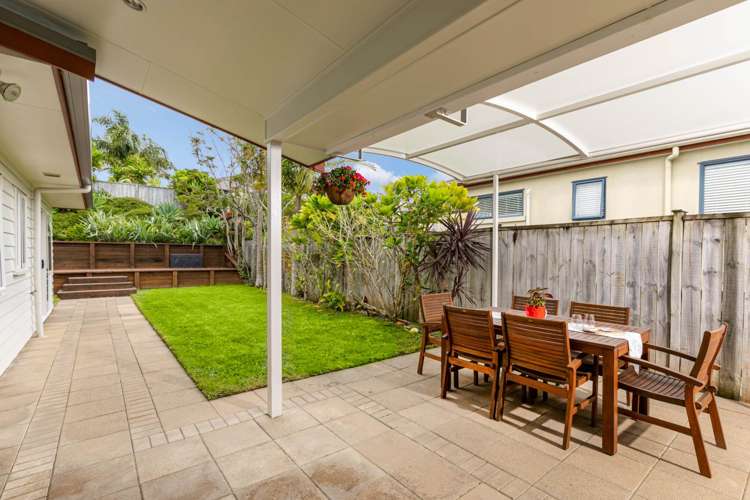 44 William Gamble Drive Greenhithe_15