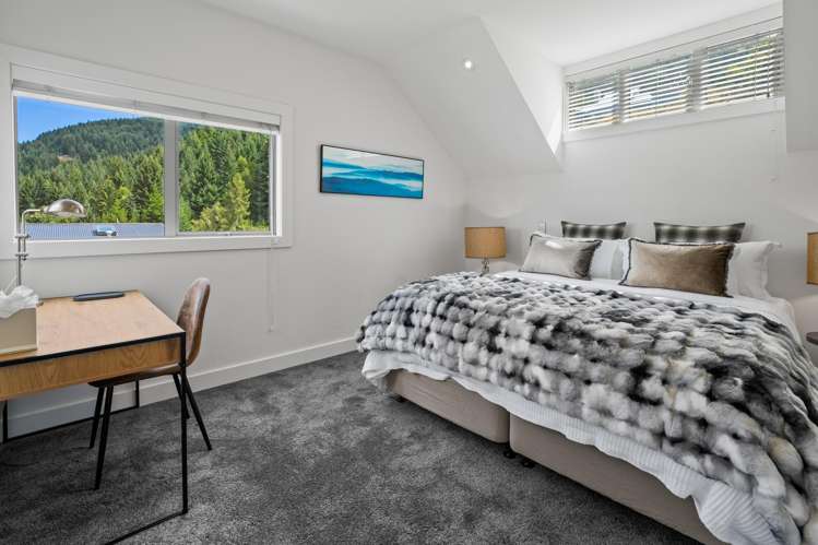 20 Stone Ridge Place Queenstown_25