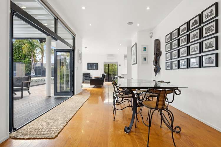 5 Caversham Drive Torbay_7