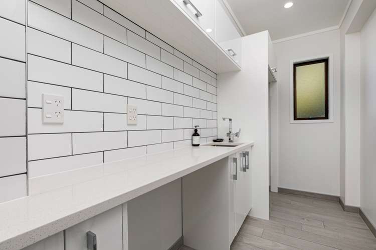 44 West Harbour Drive West Harbour_17