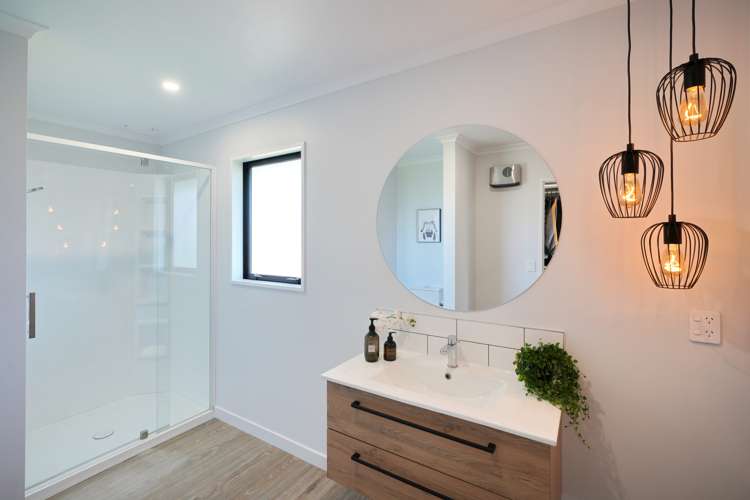 28 Chris Drive Rolleston_23