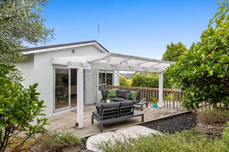 20b Moffat Road Red Beach_11