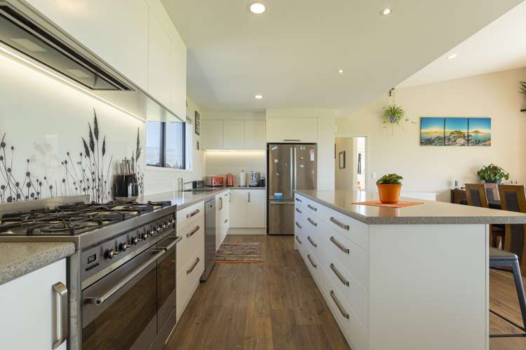 5 Beach Access Pukehina_15