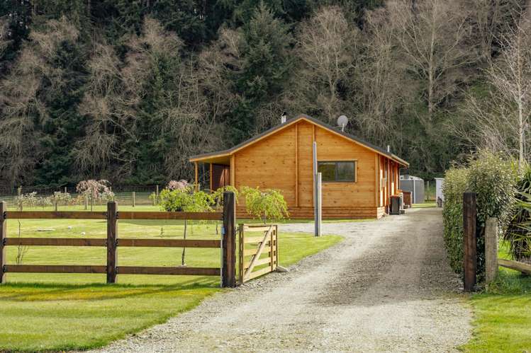 10 Carlisle Street Athol_17