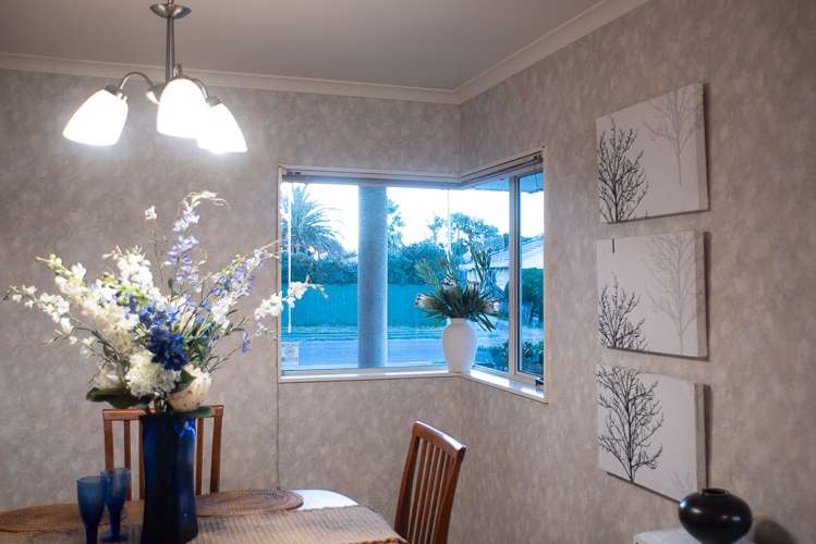 37 Luculia Drive Mount Maunganui_14