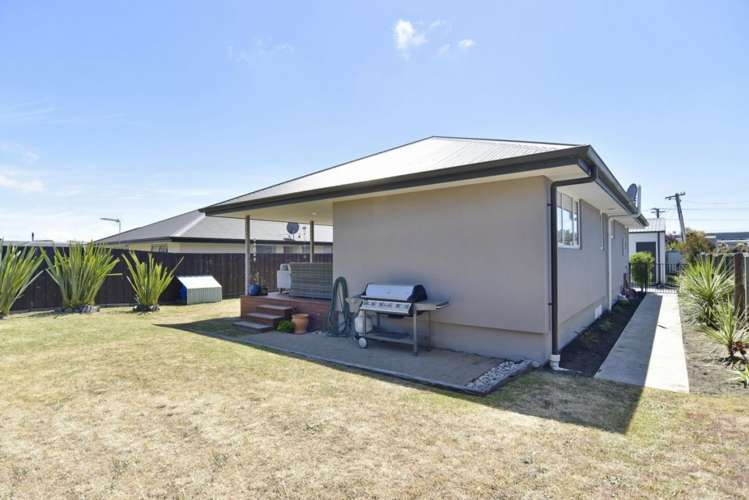 14 Shortland Street Wainoni_23