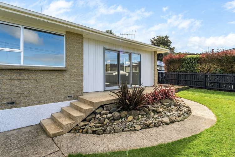 2 Kaira Street Sawyers Bay_20