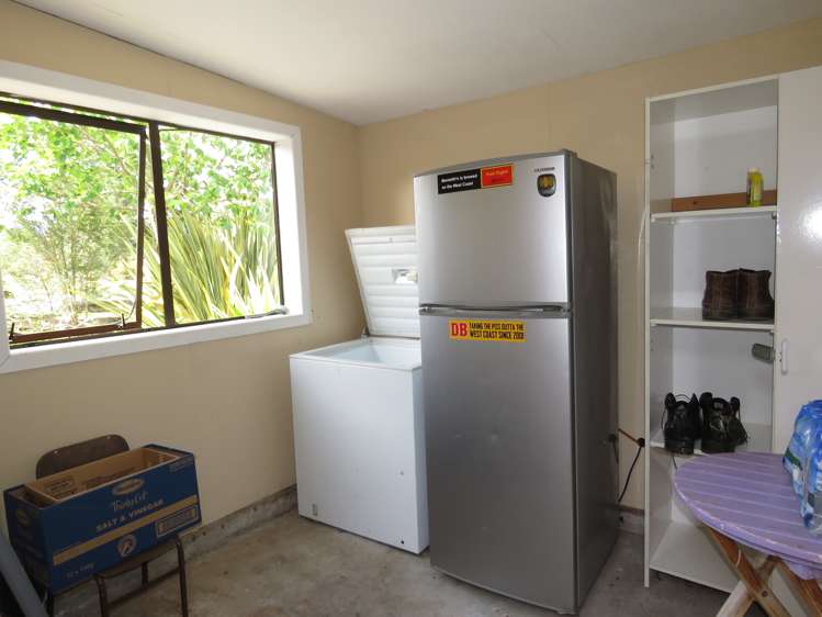 40 Thompsons Road Reefton_19