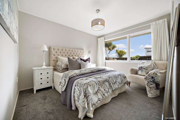 2 McCrystal Avenue Eastern Beach_11