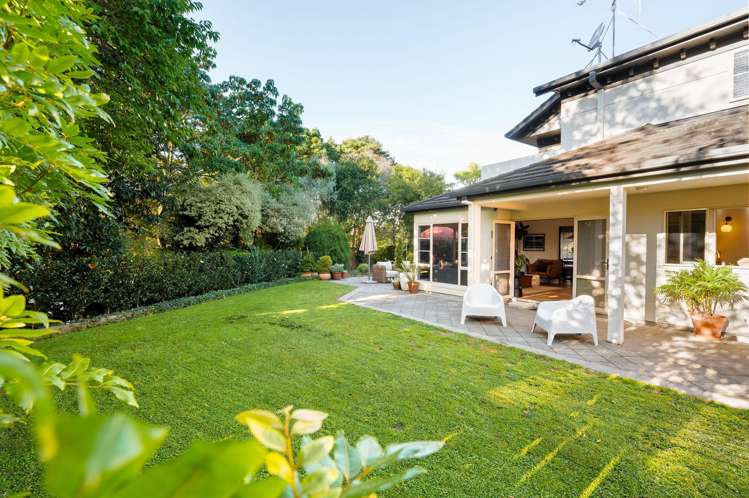 29 Huntington Drive Huntington_26