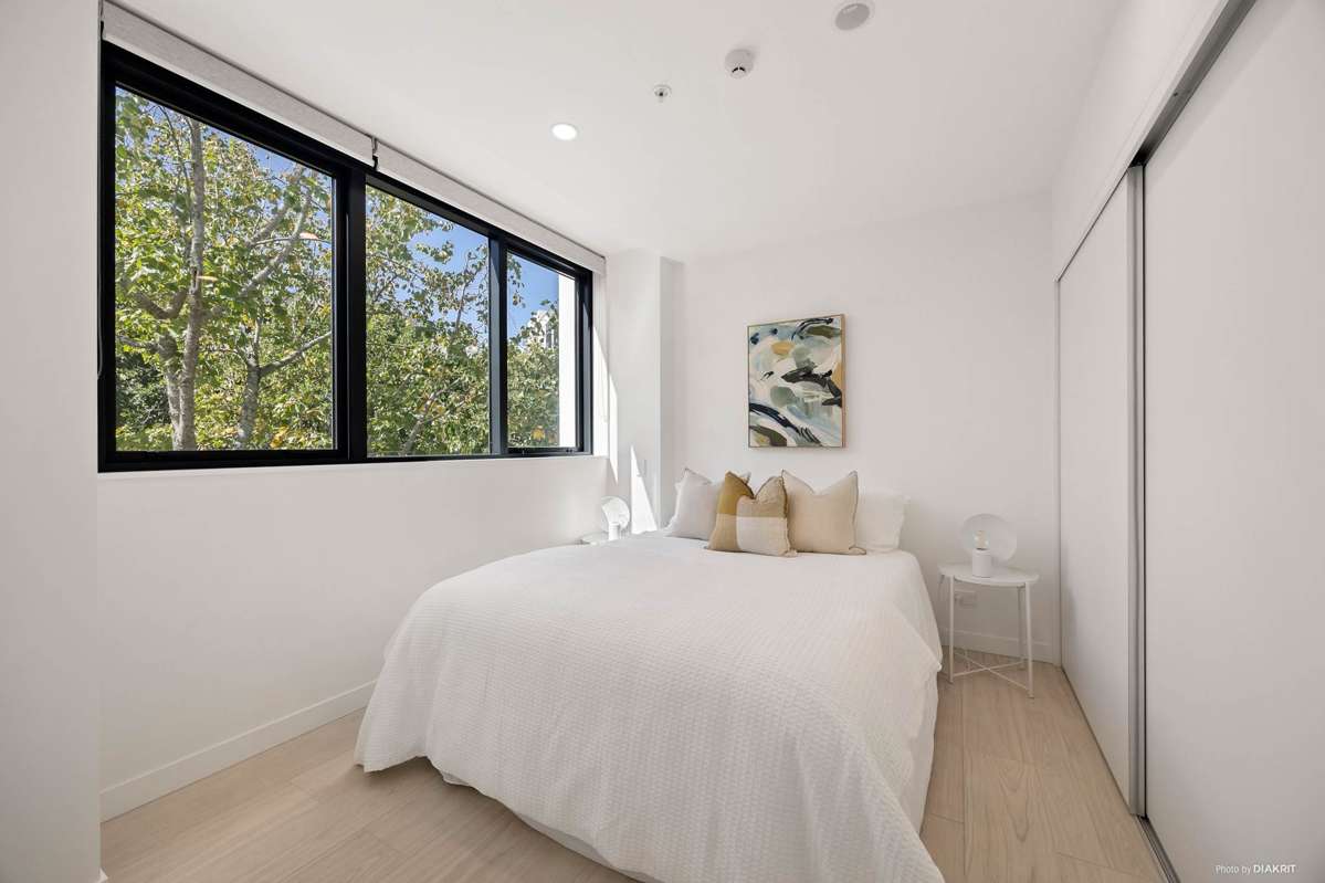 302/27 Rutland Street_2