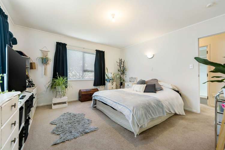 40 Widmore Drive Massey_11