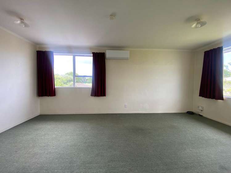 6/22C West Coast Road Glen Eden_3