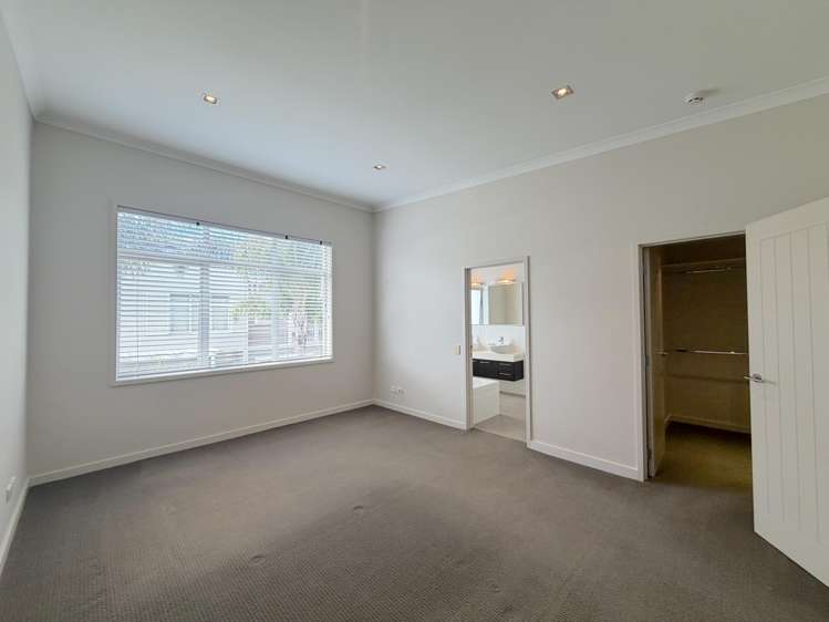 36 Parkside Drive Orewa_29