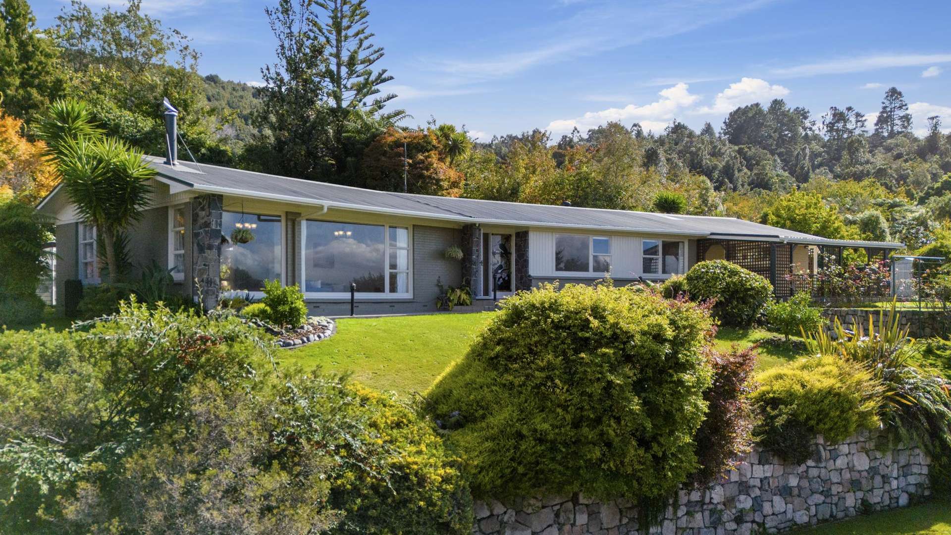 24 Russell Crescent Western Heights_0