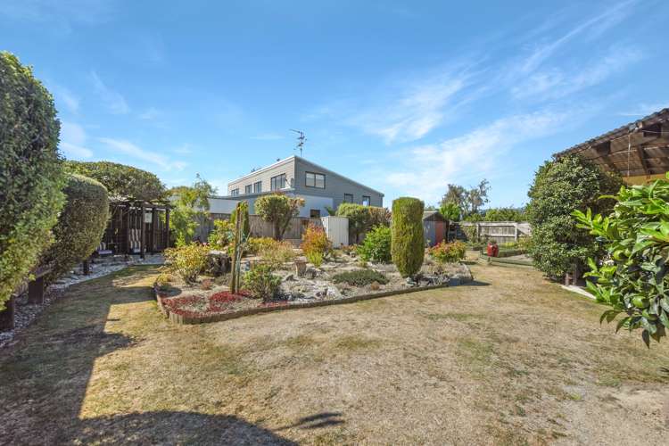 22 Hollybush Drive Brightwater_19