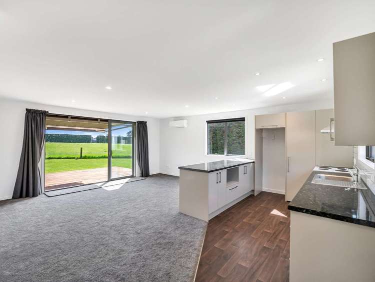 54 Bayley Road Fernside_25