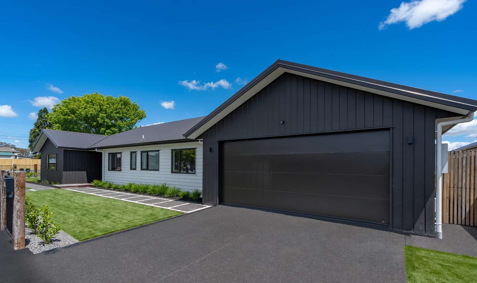 1 Heather Place Melville_0