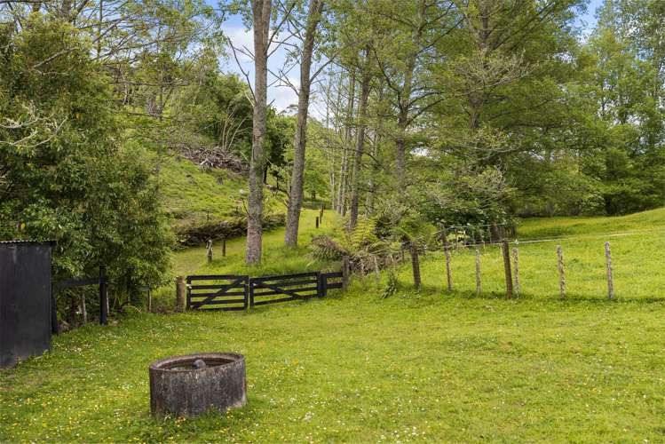 24 Tawhero Road Ararimu_27