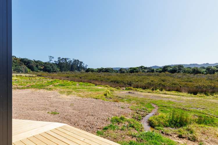 335 Gordons Road Waiheke Island_16