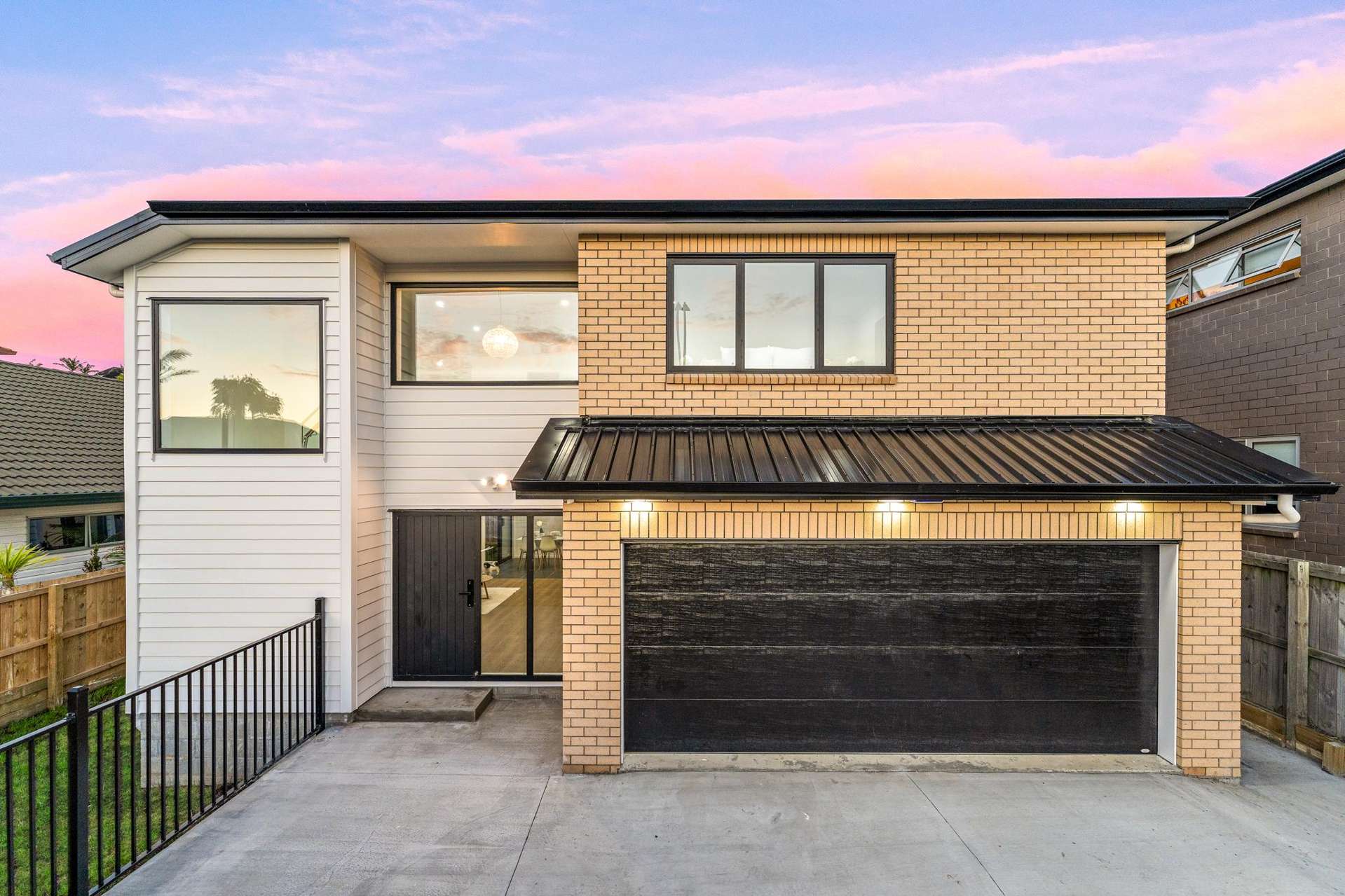 2B Palmgreen Court Stanmore Bay_0