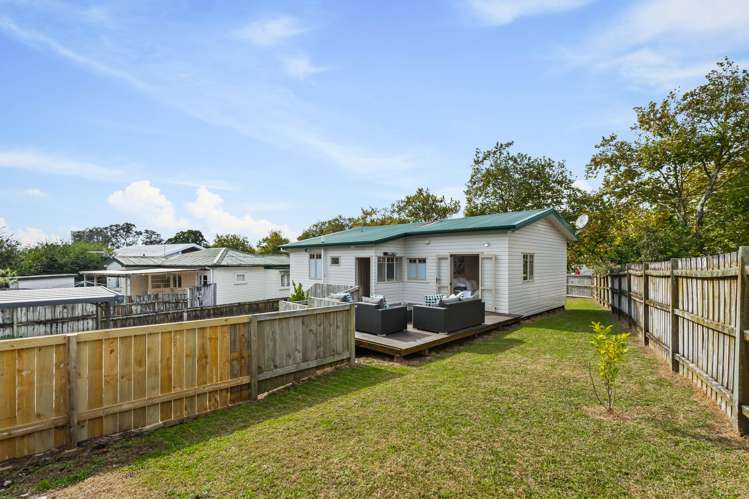 1/5 Seabrook Avenue New Lynn_11