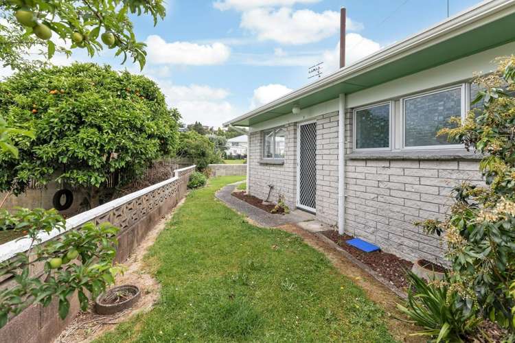 10a Clark Road 11601_3