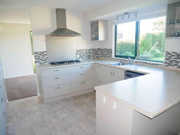 29 Roydon Drive Templeton_1