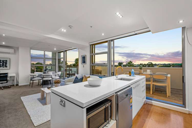 112/16 Huron Street Takapuna_9